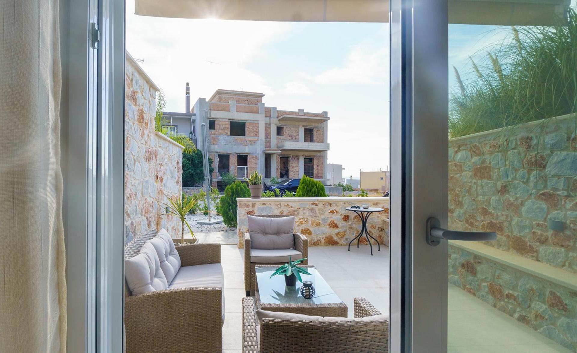 Vakakis Family Luxury Studios 2 Palaiochora Exterior photo
